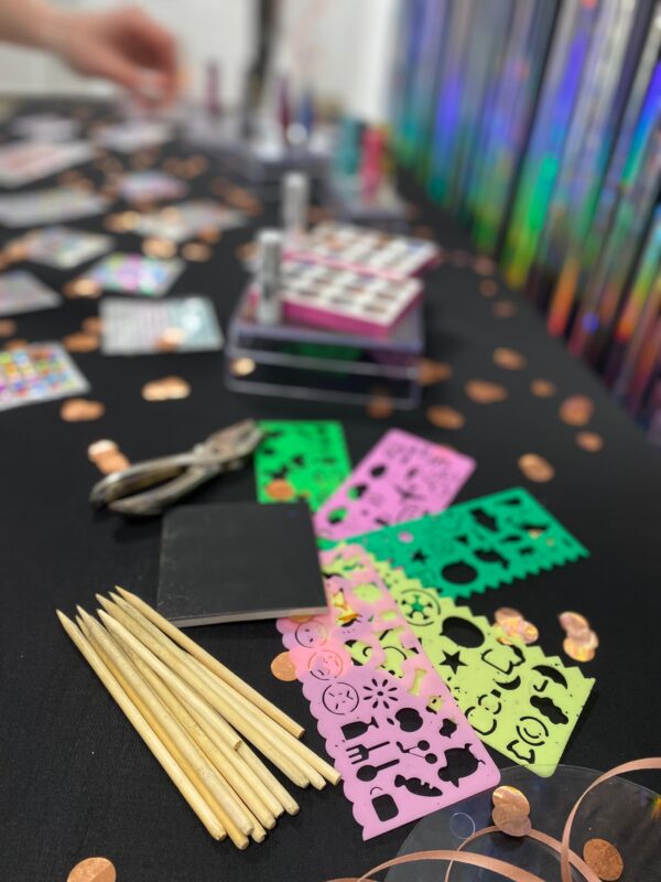 Sección Glitter Bar y pinturas de neón flúor - Imagen 4