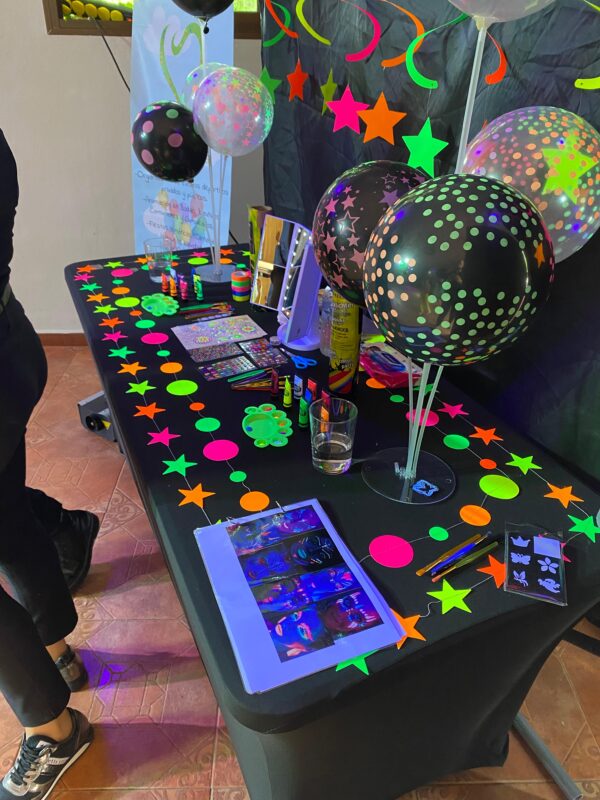 Animación estándar + sección Glitter bar kids - Imagen 6