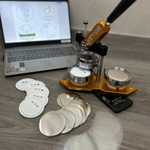 Taller de chapas personalizadas